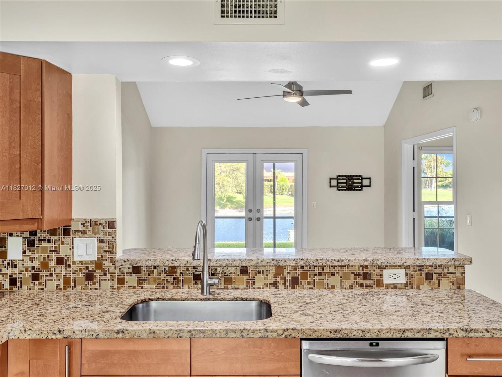 10323 Hidden Springs Court, Unit 10323 Boca Raton, FL 33498 - Photo 14 of 64