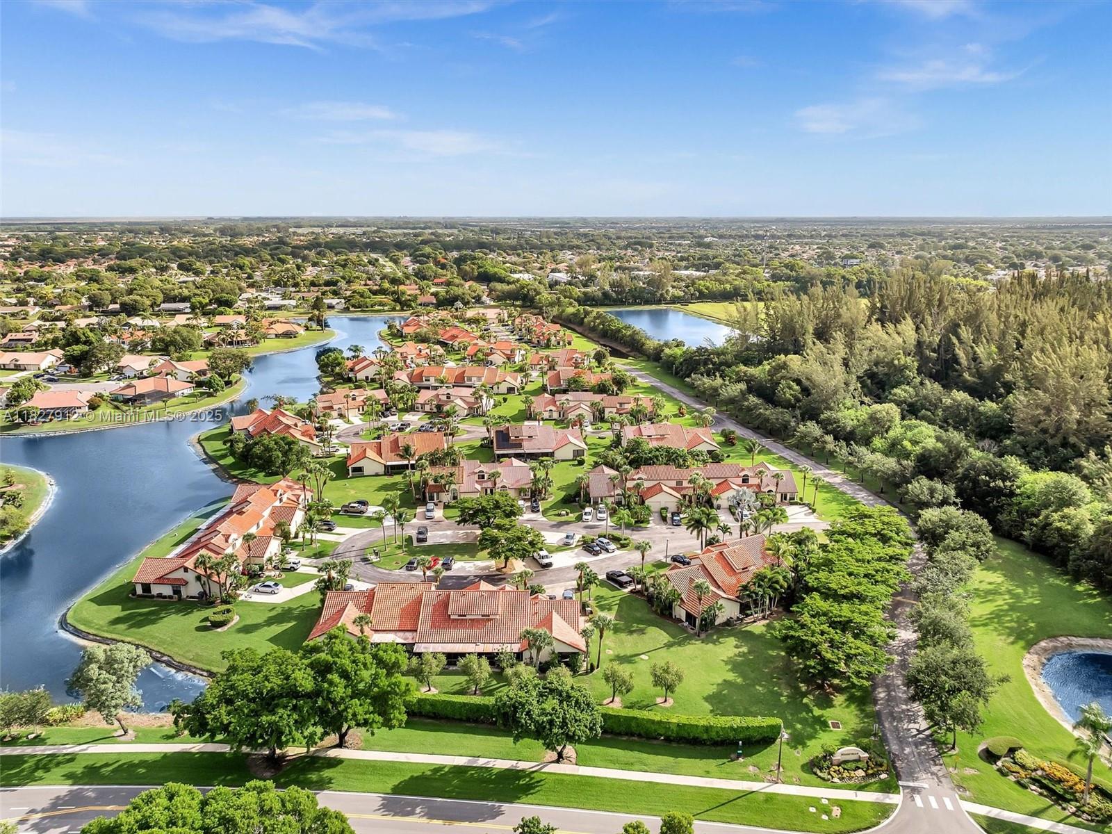 10323 Hidden Springs Court, Unit 10323 Boca Raton, FL 33498 - Photo 40 of 64