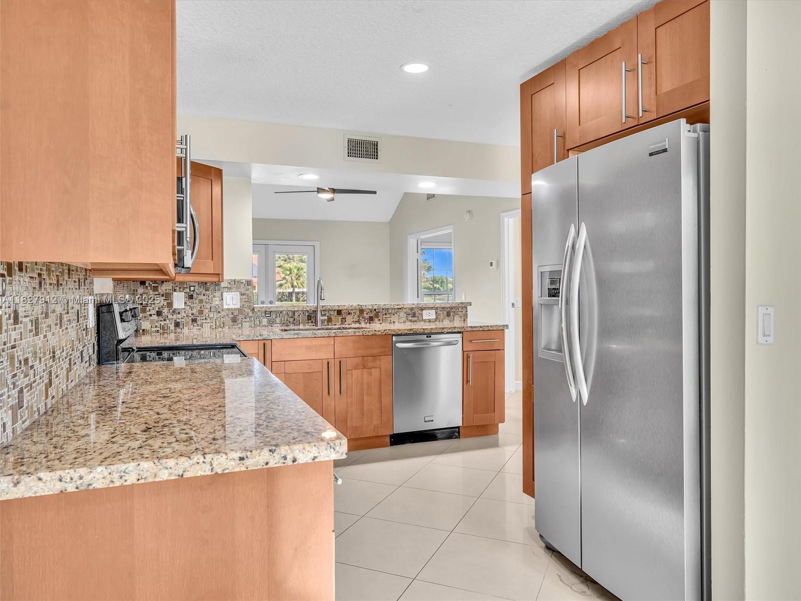 10323 Hidden Springs Court, Unit 10323 Boca Raton, FL 33498 - Photo 4 of 64