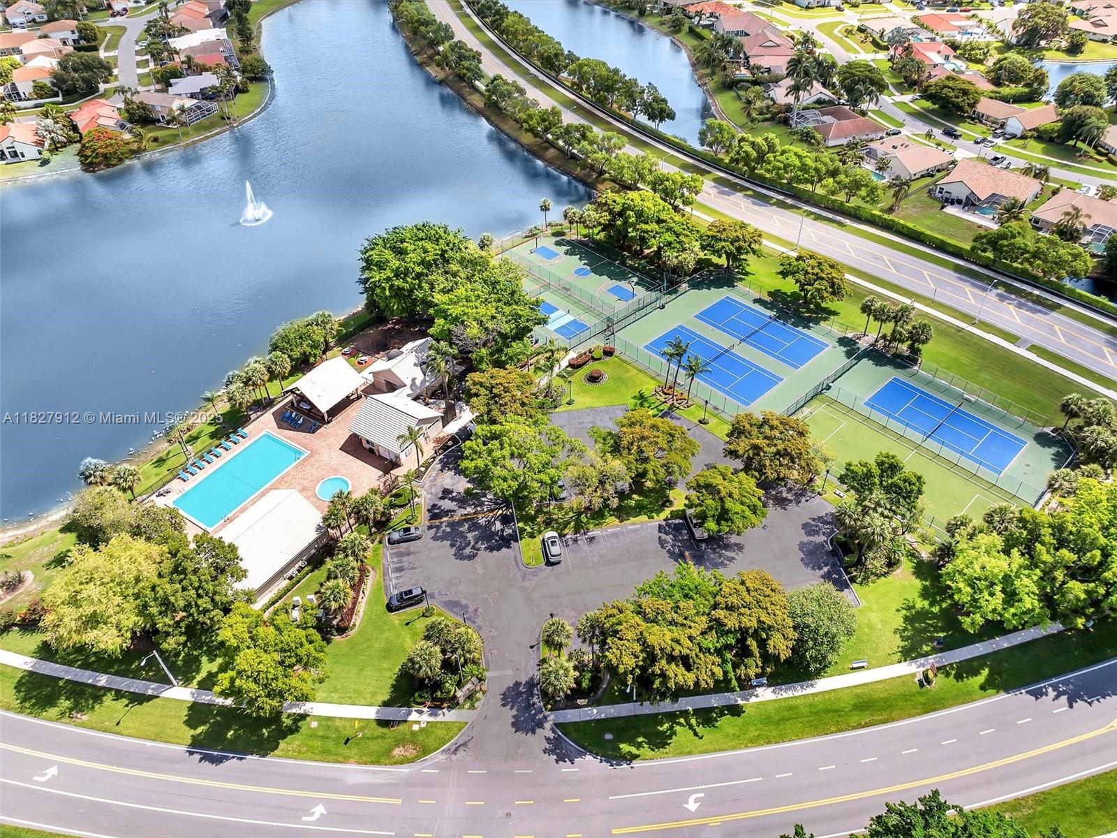 10323 Hidden Springs Court, Unit 10323 Boca Raton, FL 33498 - Photo 46 of 64