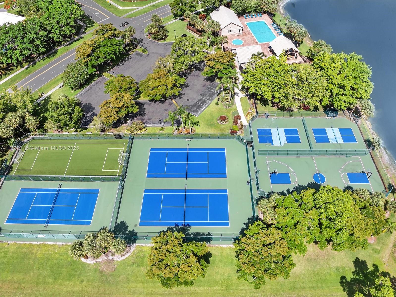 10323 Hidden Springs Court, Unit 10323 Boca Raton, FL 33498 - Photo 51 of 64