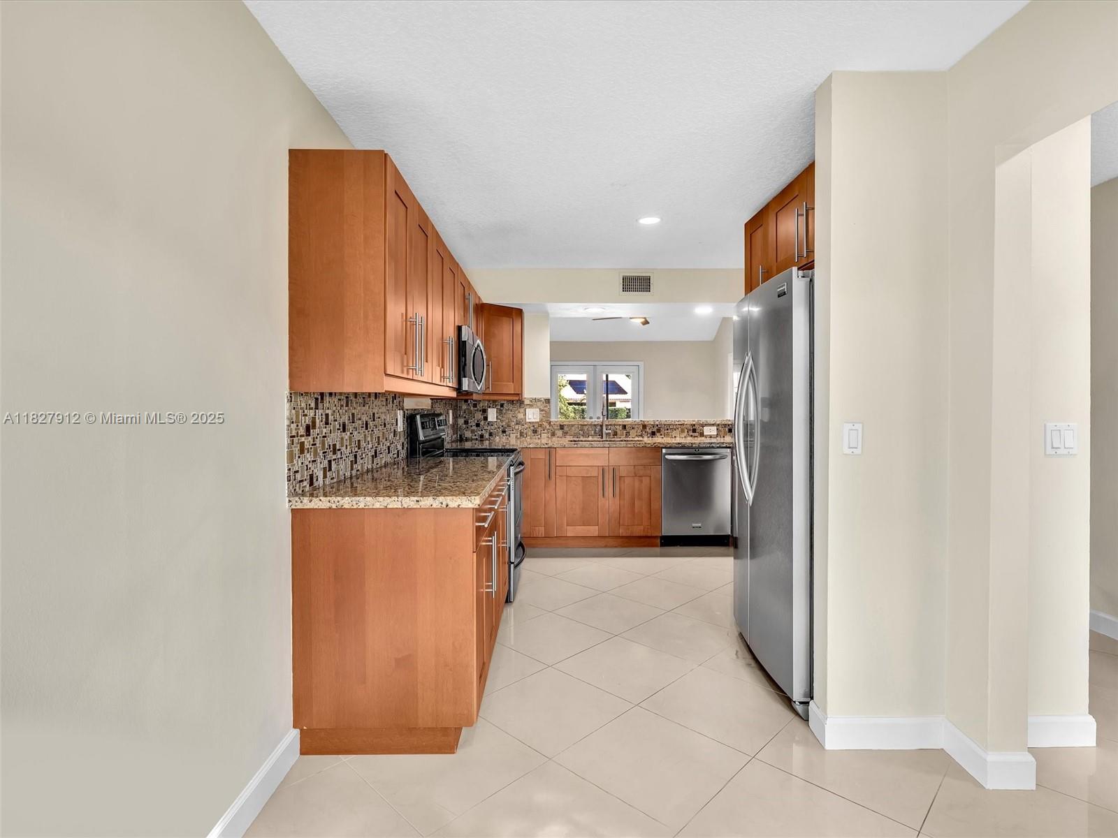 10323 Hidden Springs Court, Unit 10323 Boca Raton, FL 33498 - Photo 7 of 64