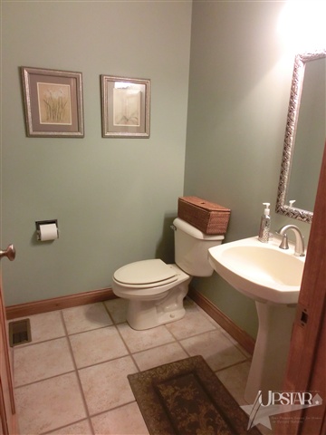 3928 North County Line Road East Huntertown, IN 46748 - Photo 12 of 30
