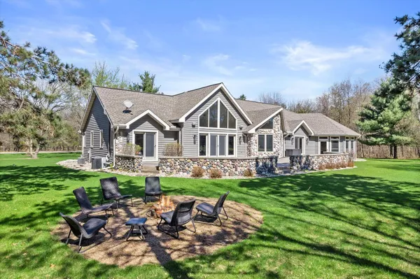 $725,000 | 359 Pinehurst Drive, Rome, WI 54457