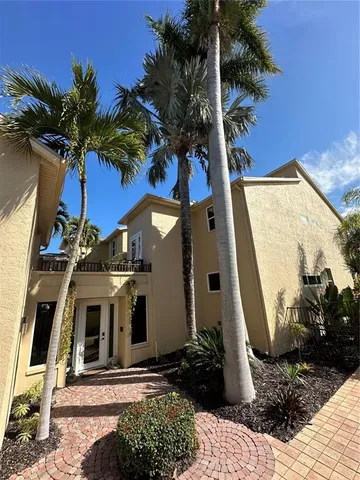 $1,675,000 | 487 Pinellas Bayway South, Unit 107, Tierra Verde, FL 33715