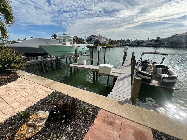 $1,675,000 | 487 Pinellas Bayway South, Unit 107, Tierra Verde, FL 33715