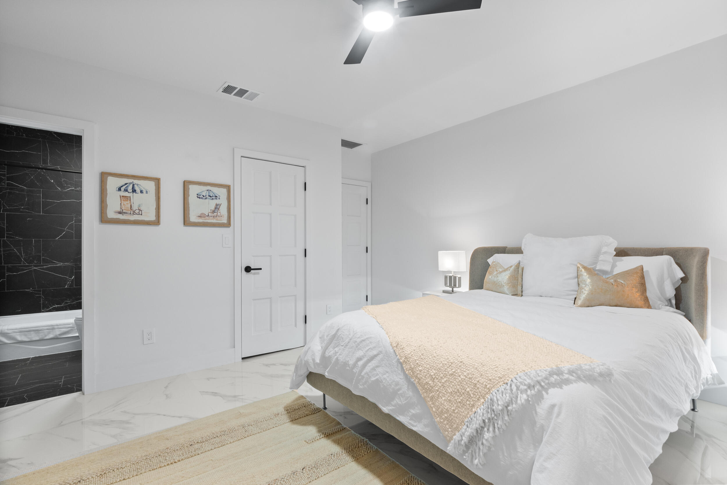 516 Royal Plaza Drive Fort Lauderdale, FL 33301 - Photo 21 of 41 IMG_0918