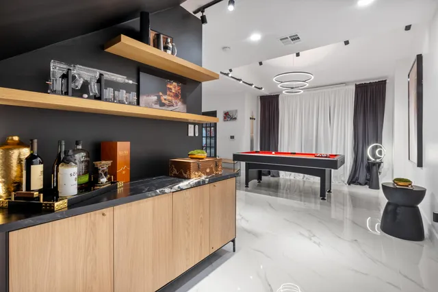 $29,500 | 516 Royal Plaza Drive, Fort Lauderdale, FL 33301