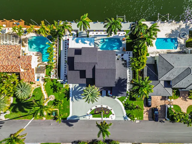 $29,500 | 516 Royal Plaza Drive, Fort Lauderdale, FL 33301