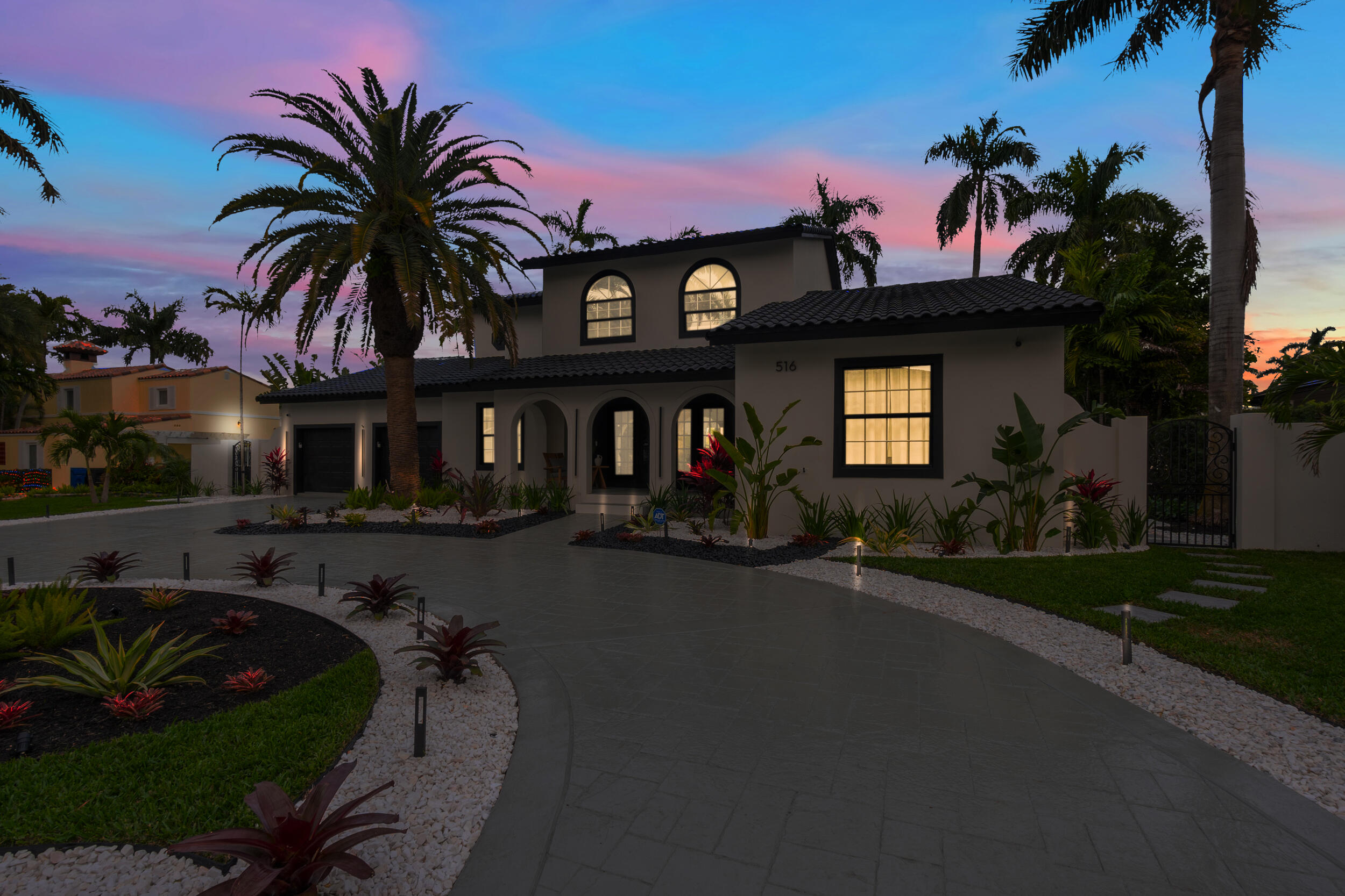 516 Royal Plaza Drive Fort Lauderdale, FL 33301 - Photo 6 of 41 IMG_0933