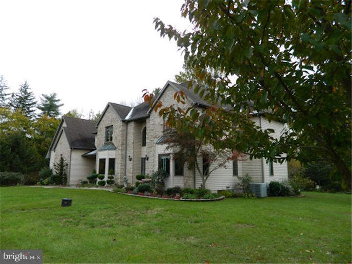 106 White Pine Road Chesterfield, NJ 08515 - Photo 2 of 24 Exterior Side