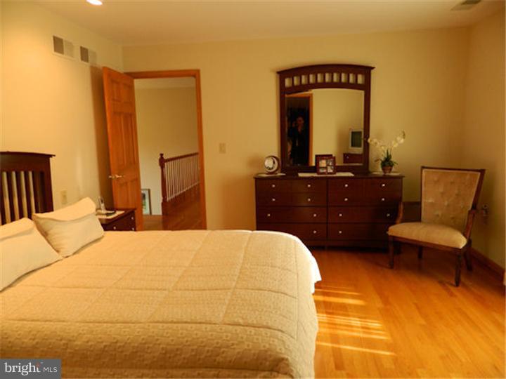 106 White Pine Road Chesterfield, NJ 08515 - Photo 14 of 24 Bedroom - Main