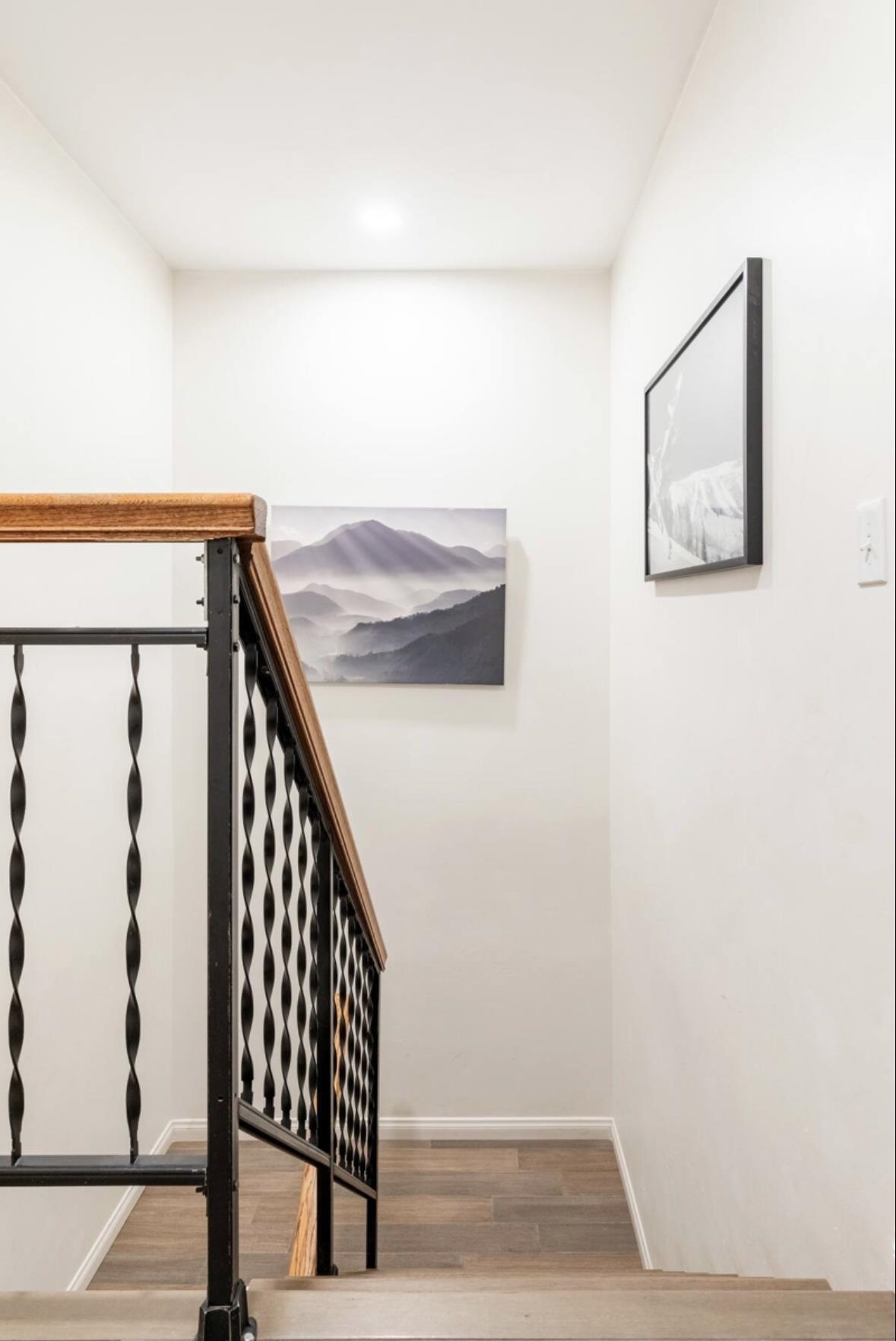 2252 Meridian Boulevard, Unit 39 Mammoth Lakes, CA 93546 - Photo 18 of 32 a view of entryway