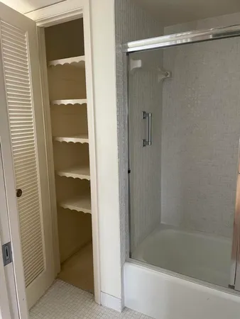 $2,300 | 250 John F Kennedy Drive, Unit 308, Atlantis, FL 33462