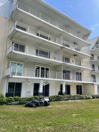 $2,300 | 250 John F Kennedy Drive, Unit 308, Atlantis, FL 33462
