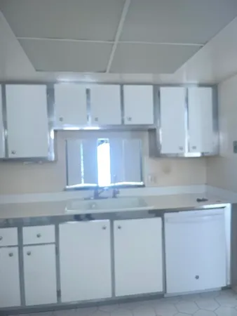 $2,300 | 250 John F Kennedy Drive, Unit 308, Atlantis, FL 33462