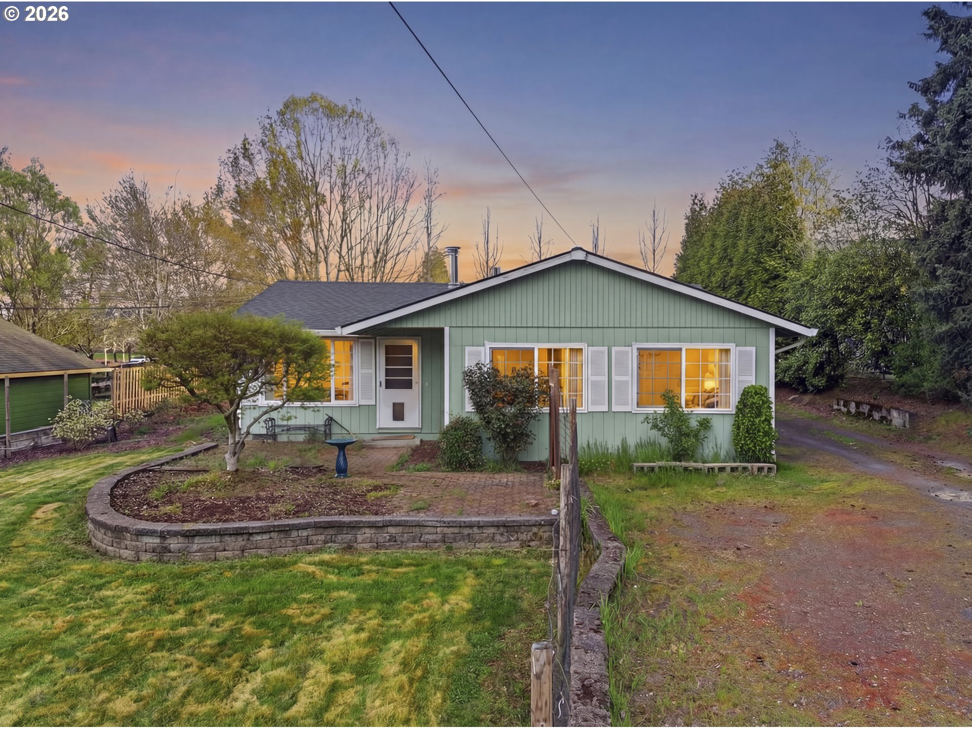 4747 Southeast Chase Road Gresham, OR 97080 - Photo 1 of 38