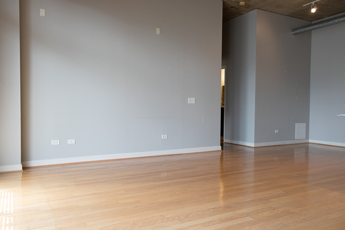 111 South Morgan Street, Unit 824 Chicago, IL 60607 - Photo 8 of 18 a view of an empty room
