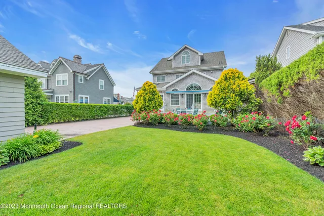 a view of outdoor space with wooden floor