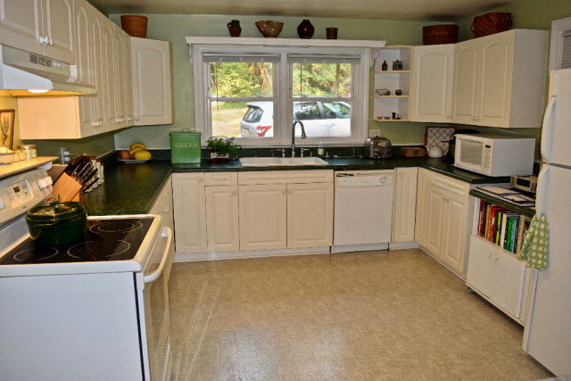 730 West Rollingwood Road Aiken, SC 29801 - Photo 6 of 36