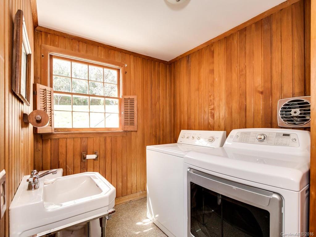 2430 Inverness Road Charlotte, NC 28209 - Photo 18 of 22 Gallery Image 18