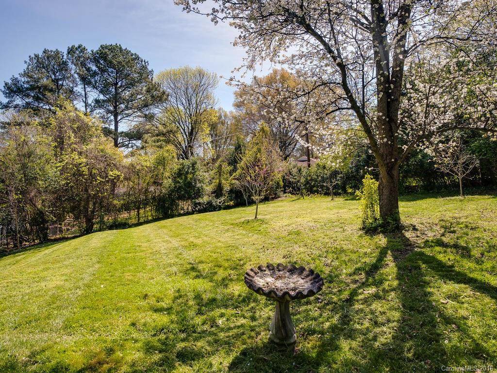 2430 Inverness Road Charlotte, NC 28209 - Photo 20 of 22 Gallery Image 20