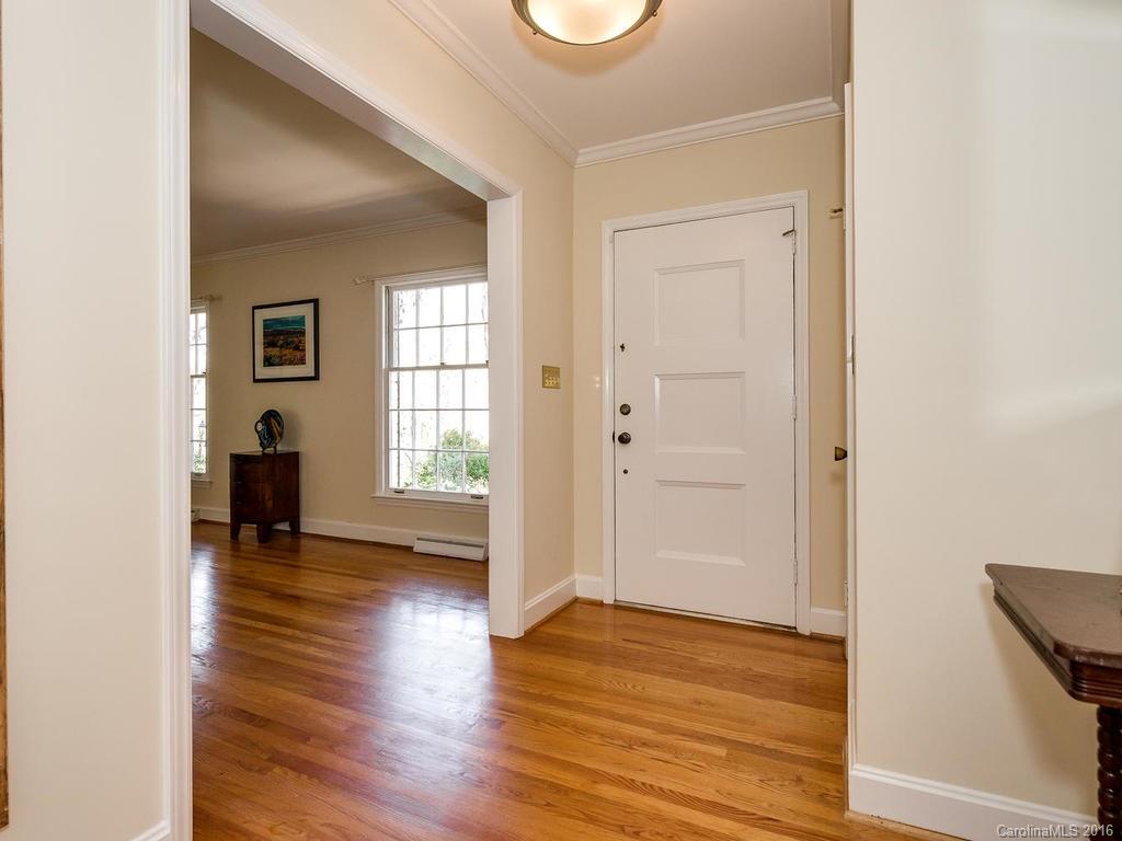 2430 Inverness Road Charlotte, NC 28209 - Photo 5 of 22 Gallery Image 5