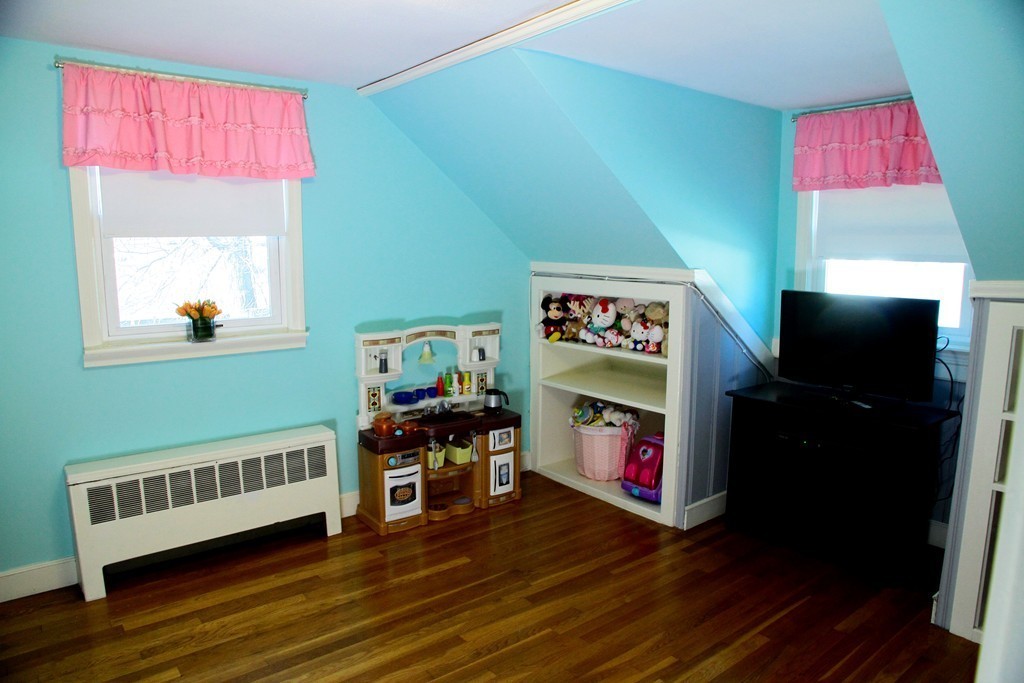 53 Morrell Street Boston, MA 02132 - Photo 11 of 23 Gallery Image 11