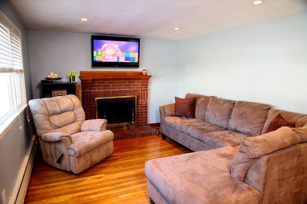 53 Morrell Street Boston, MA 02132 - Photo 6 of 23 Gallery Image 6