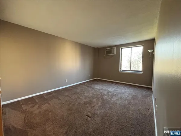 $389,000 | 140 Euclid Avenue, Unit 1G, Hackensack, NJ 07601