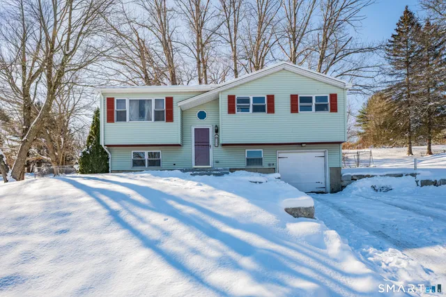 $325,000 | 155 Allen Road, Torrington, CT 06790
