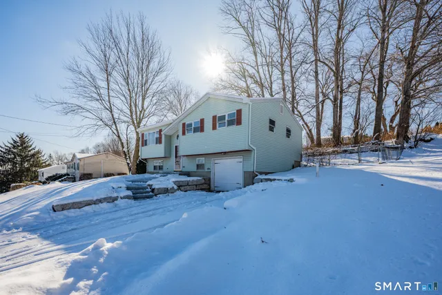 $325,000 | 155 Allen Road, Torrington, CT 06790