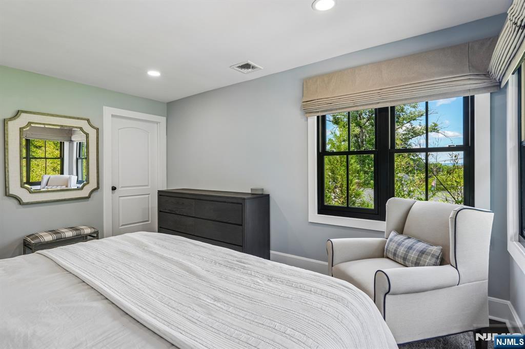 63 Ravine Avenue Caldwell, NJ 07006 - Photo 34 of 46