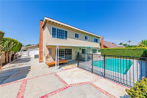 $5,000 | 670 South Oakhaven Avenue, Brea, CA 92823