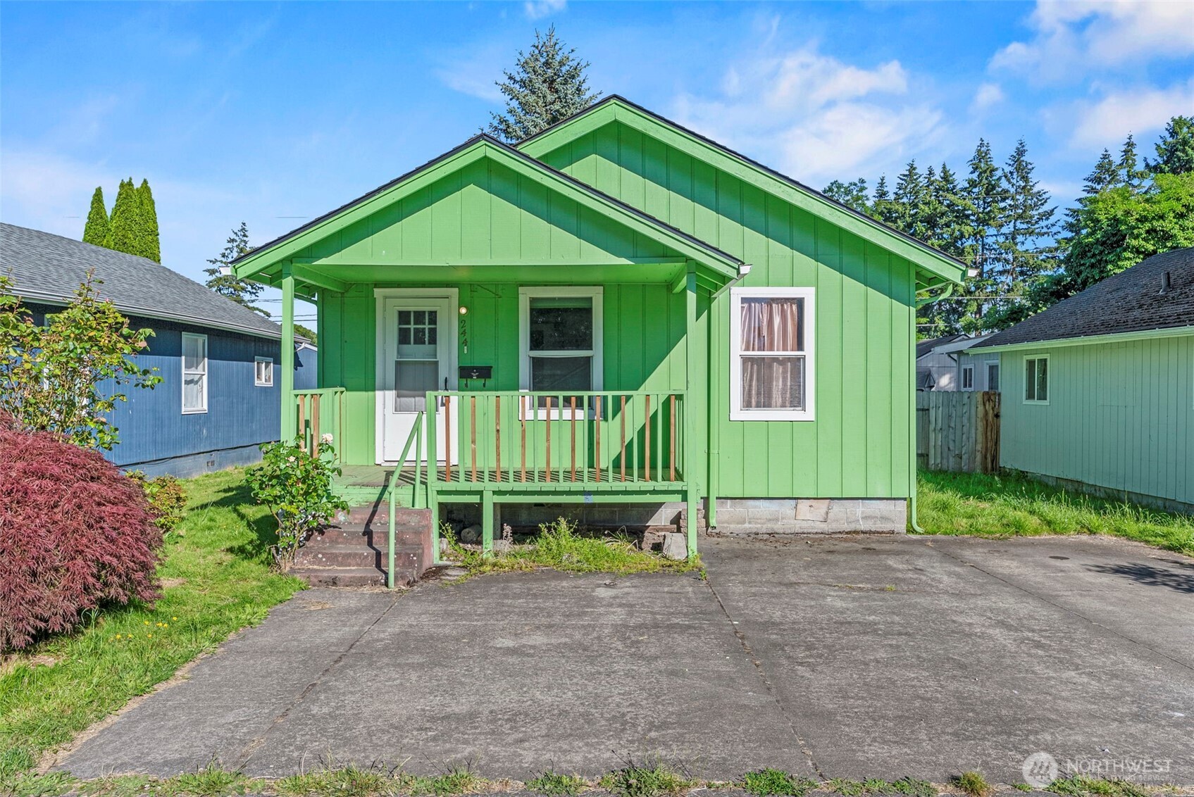 244 19th Avenue Longview, WA 98632 - Photo 2 of 23