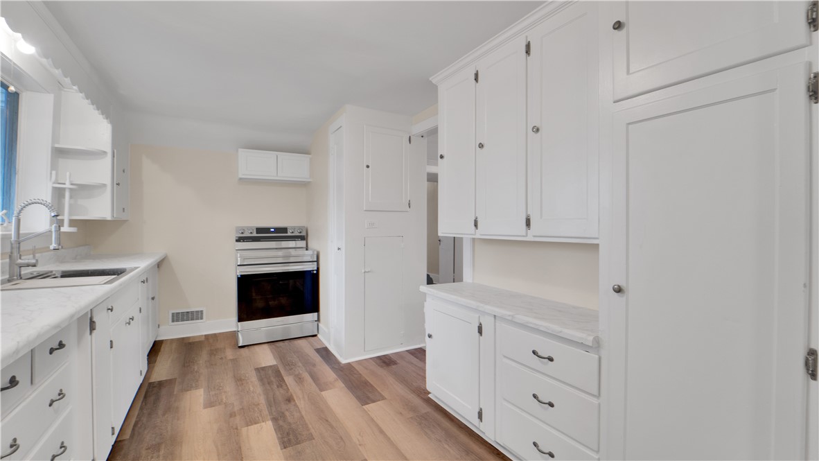 606 County Road 9 Victor, NY 14564 - Photo 15 of 49