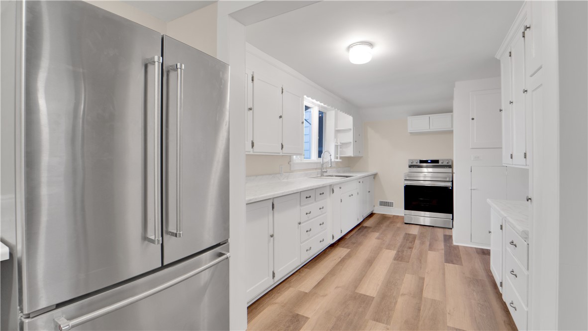 606 County Road 9 Victor, NY 14564 - Photo 17 of 49