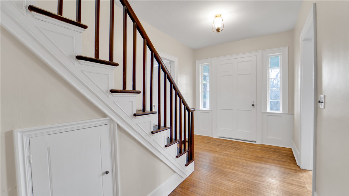 606 County Road 9 Victor, NY 14564 - Photo 6 of 49