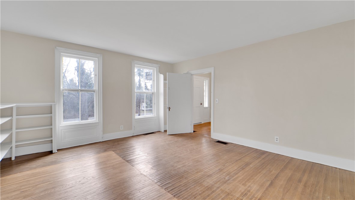 606 County Road 9 Victor, NY 14564 - Photo 10 of 49