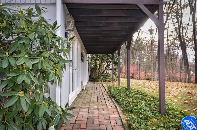 $659,900 | 93 Vaughn Hill Road, Bolton, MA 01740