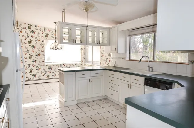 $659,900 | 93 Vaughn Hill Road, Bolton, MA 01740