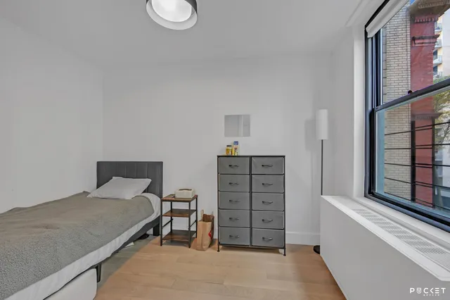 $900,000 | 301 East 87th Street, Unit 3E | Upper East Side