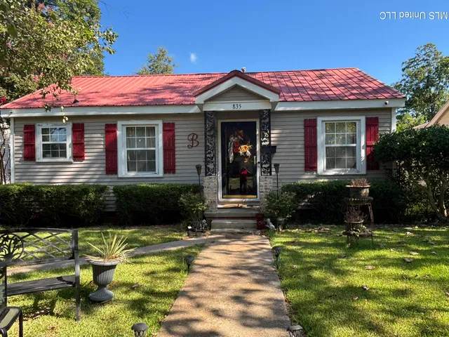 $60,000 | 835 Catalpa Street, Clarksdale, MS 38614