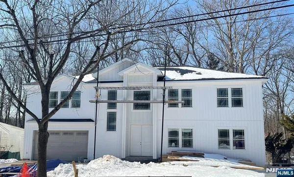 $1,749,000 | 405 Valley Road, River Edge, NJ 07661