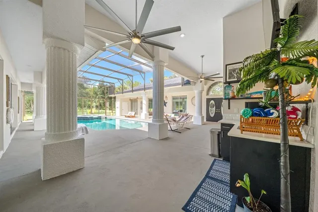 $849,900 | 5282 North Sacramento Avenue, Beverly Hills, FL 34465