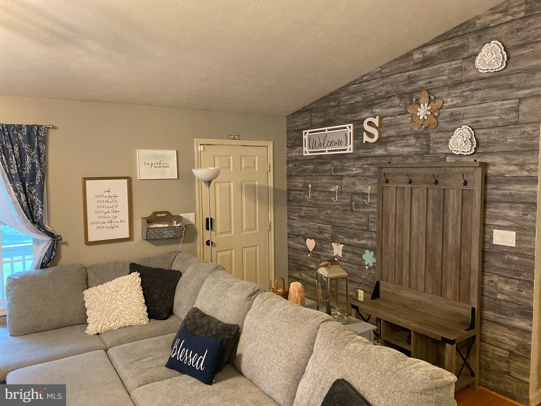 1971 High Top Road Linden, VA 22642 - Photo 12 of 33