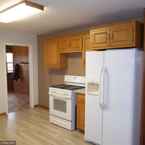 $195,000 | 3303 Velvet Street, Hinckley, MN 55037