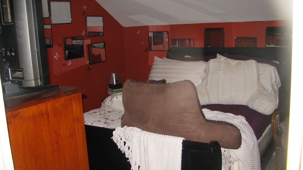 446 County Street Fall River, MA 02723 - Photo 8 of 10 Gallery Image 8