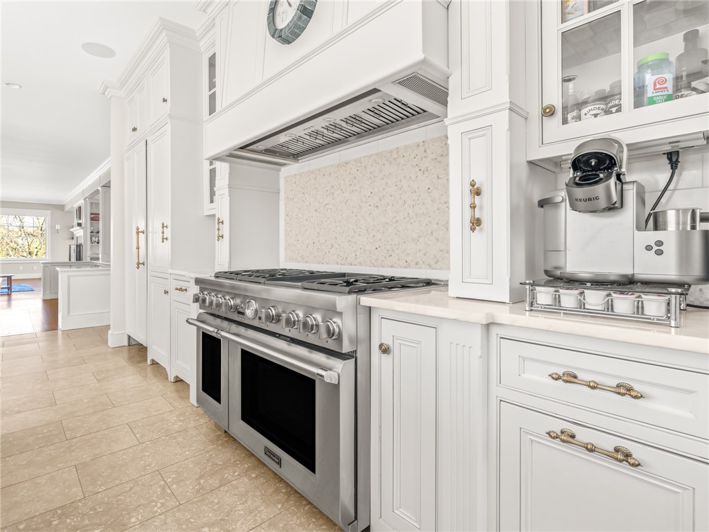 116 Nayatt Road Barrington, RI 02806 - Photo 14 of 48 Kitchen