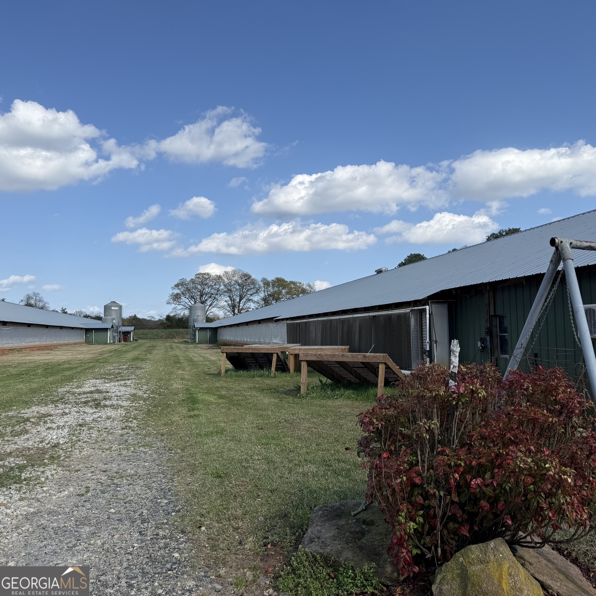 1182 Crawfords Ferry Road Hartwell, GA 30643 - Photo 7 of 10